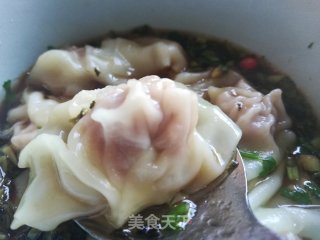 大馅馄饨的做法的做法步骤：1