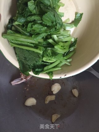 春菜鸡骨汤的做法步骤：7