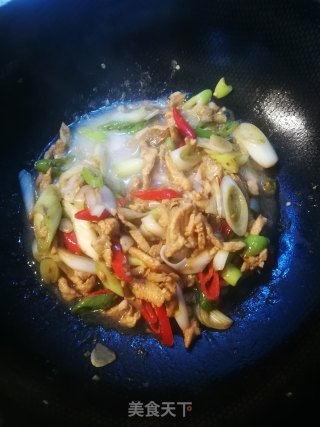 葱爆鸡肉的做法步骤：10