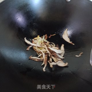 西红柿疙瘩汤的做法步骤：5