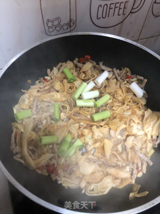 野山笋炒瘦肉的做法步骤：8