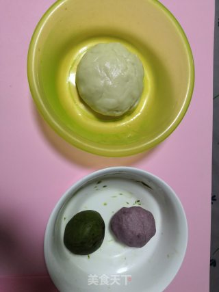 双色枣泥酥的做法步骤：2