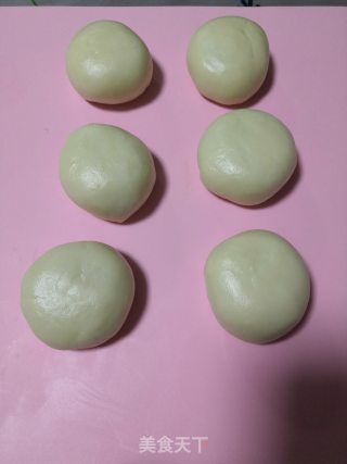 双色枣泥酥的做法步骤：5