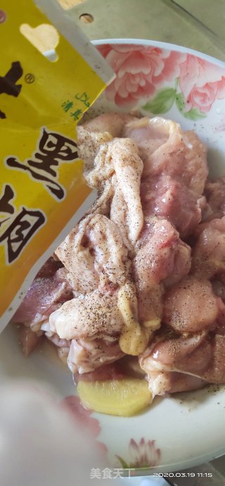 蜜汁鸡腿的做法步骤：4