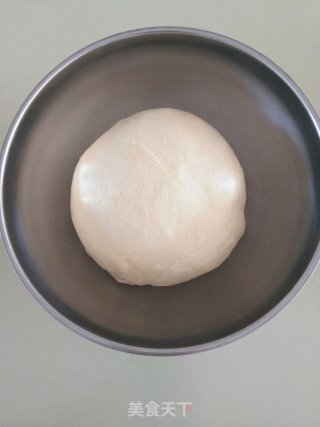 肉松火腿面包的做法步骤：4