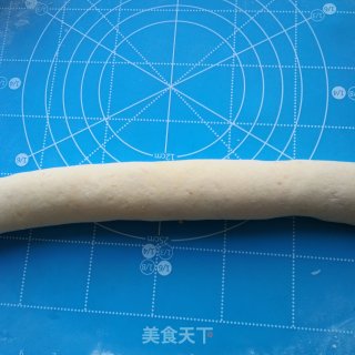 南瓜刀切花卷的做法步骤：3