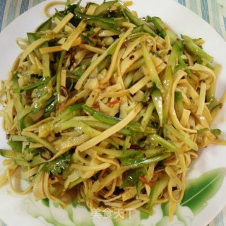 豆腐皮拌黄瓜丝的做法步骤：6