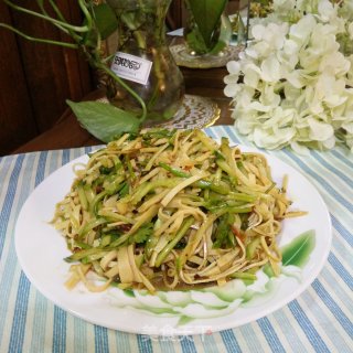 豆腐皮拌黄瓜丝的做法步骤：7