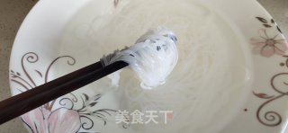 蒜泥粉丝虾的做法步骤：3