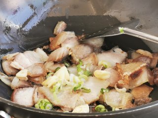 芦笋炒肉的做法步骤：5