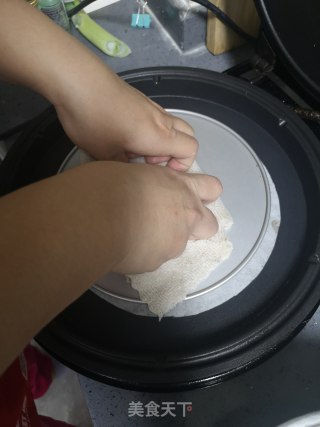 自制鸡蛋卷的做法步骤：8
