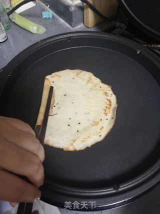 自制鸡蛋卷的做法步骤：11
