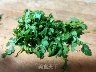 虾皮紫菜汤的做法步骤：3