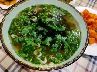 虾皮紫菜汤的做法步骤：7