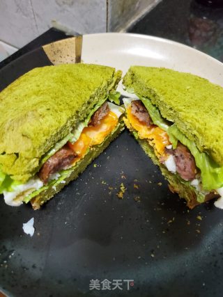 鸡蛋香肠三明治的做法步骤：12