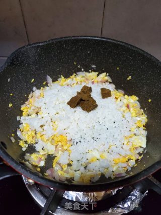 咖喱炒饭的做法步骤：5