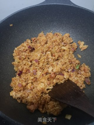 韩式辣白菜炒饭的做法步骤：8