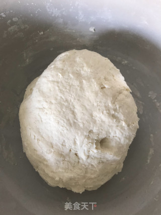 发面豆沙包的做法步骤：4