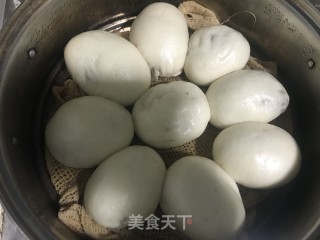 发面豆沙包的做法步骤：11