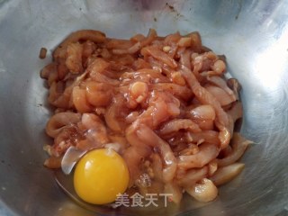 香酥鸡柳的做法步骤：5