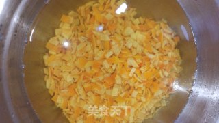 糖渍橙皮丁的做法步骤：4