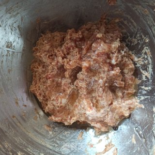 猪肉荠菜饺子的做法步骤：4