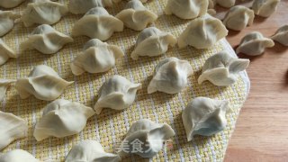 猪肉荠菜饺子的做法步骤：10