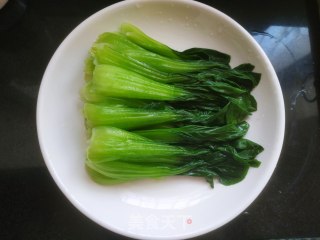 蒜蓉海米油菜的做法步骤：6