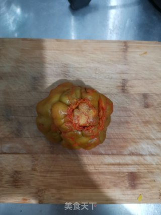 榨菜鸡蛋炒饭的做法步骤：1