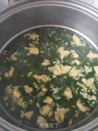 菊花脑鸡蛋汤的做法步骤：3