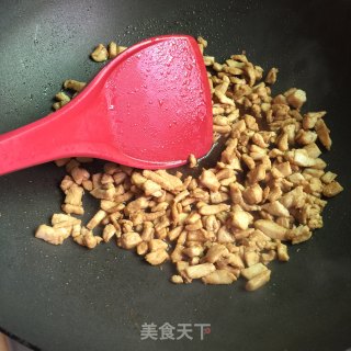 手抓饼披萨的做法步骤：3