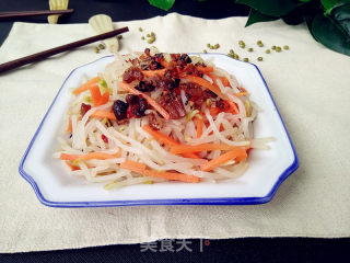 鲍鱼干贝XO酱拌胡萝卜豆芽菜的做法步骤：8
