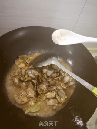 爆炒花蛤的做法步骤：8
