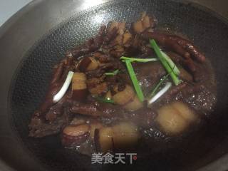 红烧鸡爪的做法步骤：5