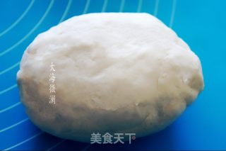 韭菜鸡蛋馅水饺的做法步骤：1