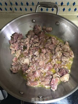 红酒烧兔肉的做法步骤：3