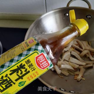 芹菜炒牛肚的做法步骤：4