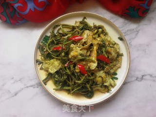 香椿炒鸡蛋的做法步骤：13