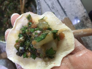 “春日应季美食”韭菜海鲜水饺的做法步骤：20