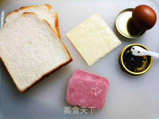 火腿三明治的做法步骤：1