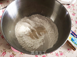 酸奶吐司的做法步骤：1