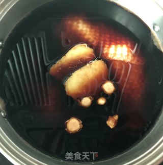 酱油鸡的做法步骤：2