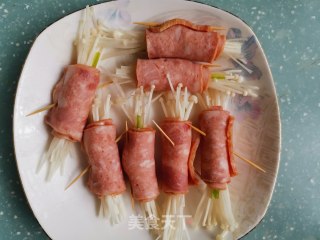 金针菇培根卷的做法步骤：4