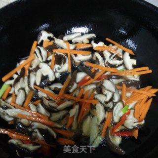 素炒食蔬的做法步骤：3