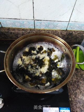 海藻蛋花汤的做法步骤：5