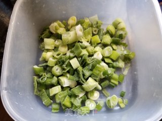 西芹木耳拌白玉贝的做法步骤：6