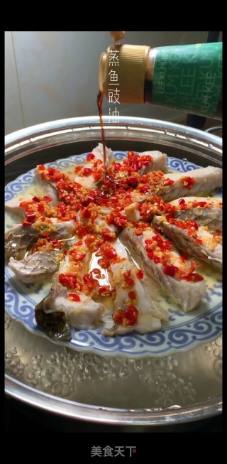 剁椒鱼腩的做法步骤：3