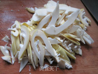 咸菜里脊肉炒雷笋的做法步骤：5