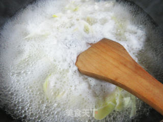 咸菜里脊肉炒雷笋的做法步骤：6