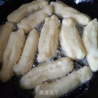 牛奶油条的做法步骤：9
